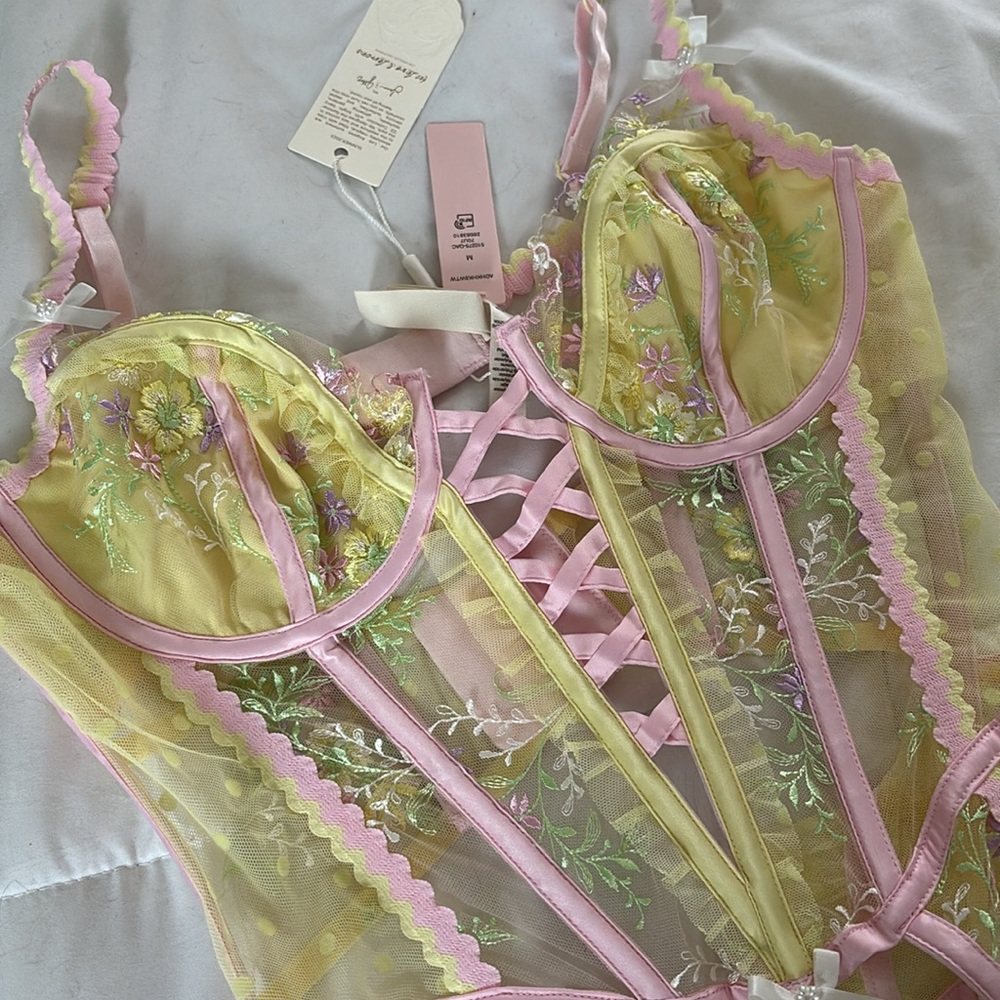 NWT For Love And Lemons Buttercup Bunches Teddy Bodysuit MEDIUM